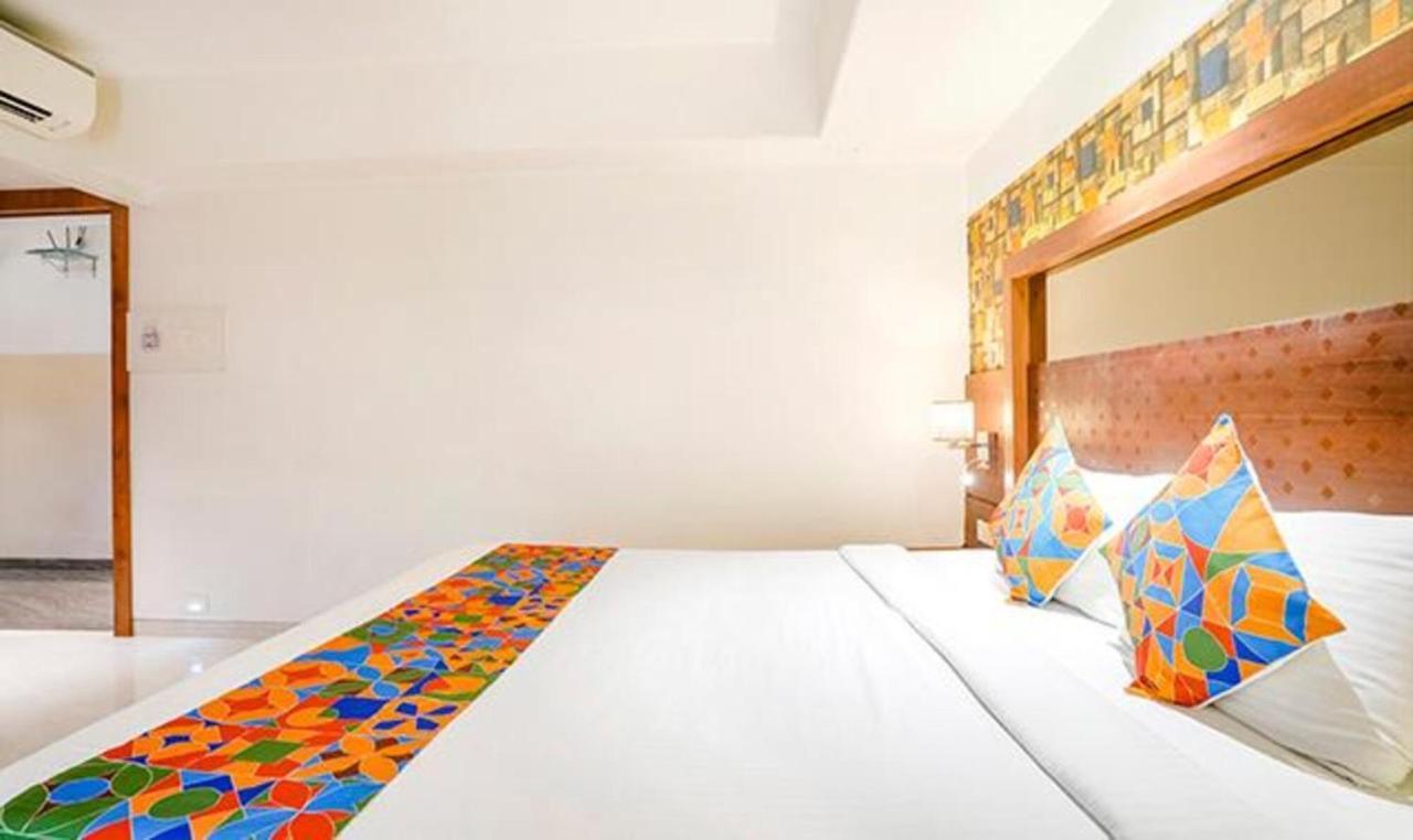Srikrishna Paradise Hotel Thane Navi Mumbai Экстерьер фото