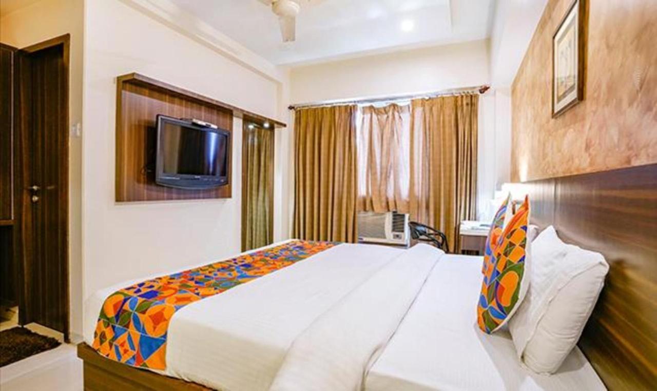 Srikrishna Paradise Hotel Thane Navi Mumbai Экстерьер фото